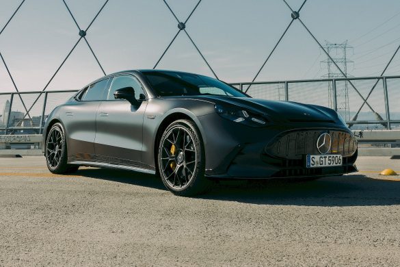 mb-amg-gt4-0
