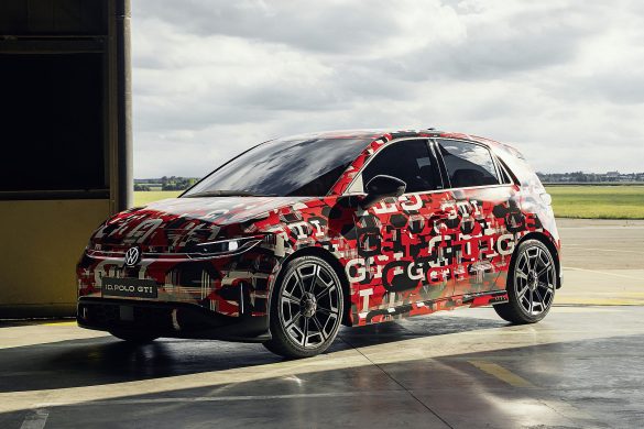 Volkswagen ID. Polo GTI krijgt 226 pk, 400 km WLTP en 130 kW snelladen. De elektrische GTI volgt begin 2027.