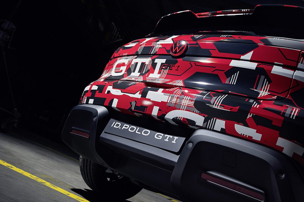 Volkswagen ID. Polo GTI krijgt 226 pk, 400 km WLTP en 130 kW snelladen. De elektrische GTI volgt begin 2027.