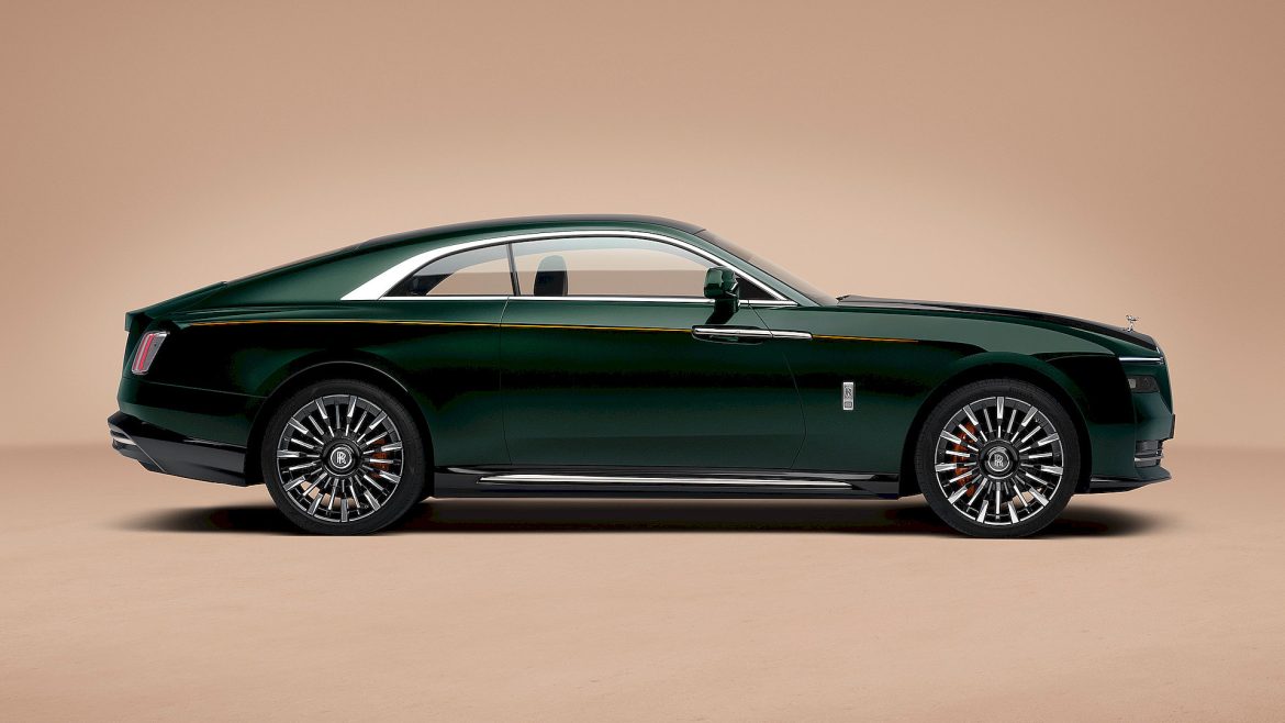 Rolls-Royce Spectre Series II krijgt tot 628 km WLTP en 680 pk, maar prijs, levering en nieuwe laadpiek zijn nog niet bekend.