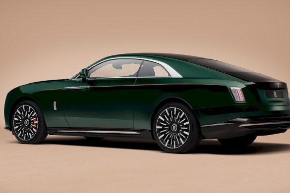 Rolls-Royce Spectre Series II krijgt tot 628 km WLTP en 680 pk, maar prijs, levering en nieuwe laadpiek zijn nog niet bekend.