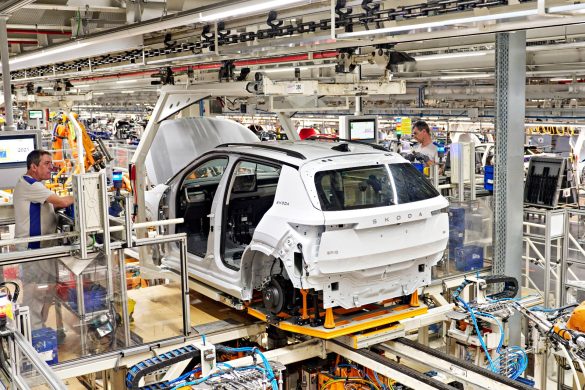 skoda-epiq-productie-gestart-2 De Škoda Epiq is nu in productie, vanaf € 26.990 te bestellen en komt uit Pamplona. Dit zijn prijs, bereik, laden en levering.