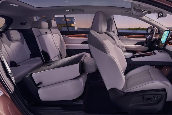 skoda-peaq-int-4 De Škoda Peaq is onthuld en nu te bestellen vanaf € 49.990. De elektrische SUV biedt plaats aan zeven personen en haalt tot 646 kilometer WLTP.