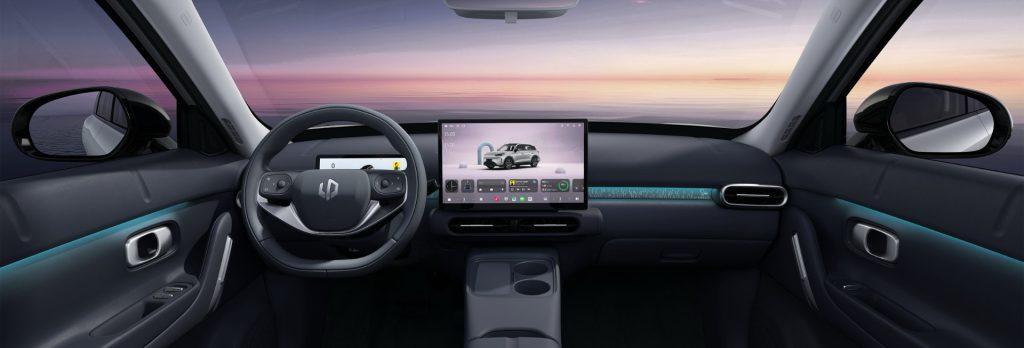 Leapmotor B03X is in Nederland te bestellen vanaf € 23.995. De compacte elektrische cross-over biedt tot 382 km WLTP en snelladen tot 133 kW.