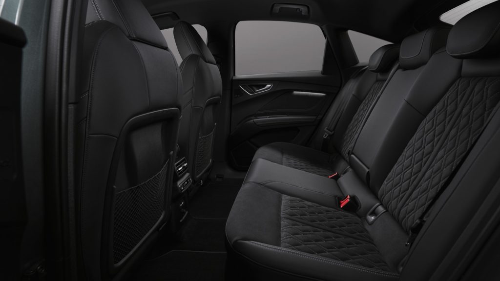  Q4 Sportback e-tron 