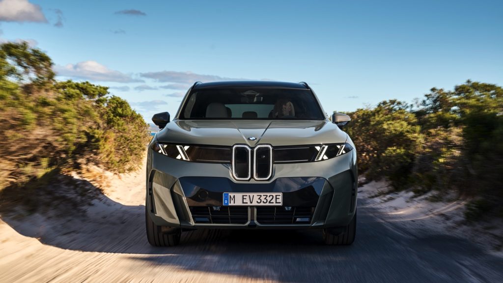 BMW  60 xDrive