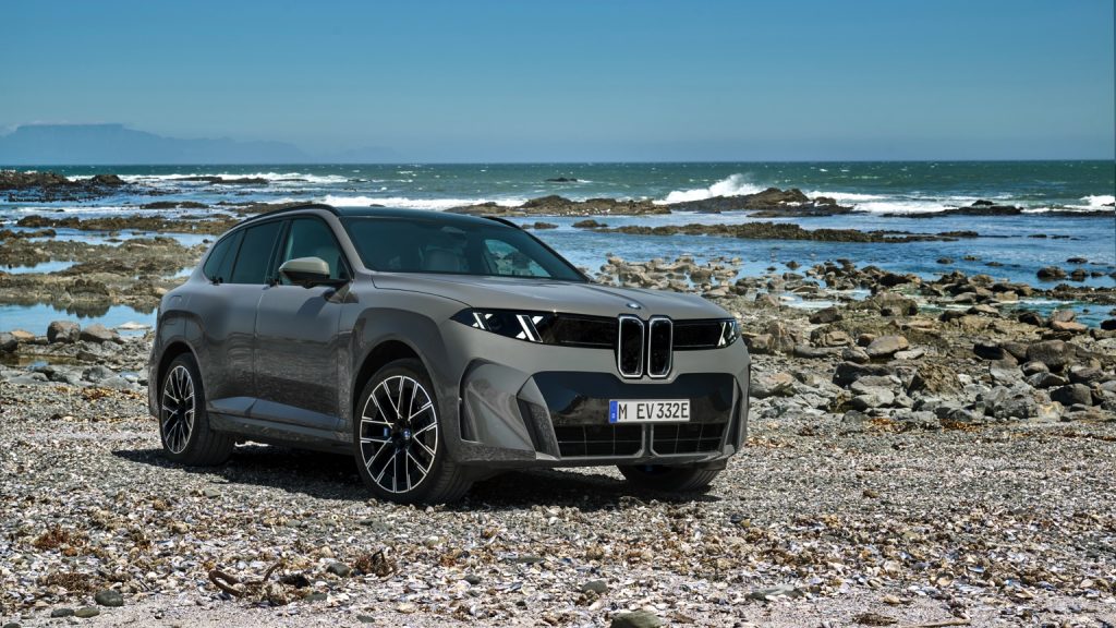 BMW  60 xDrive