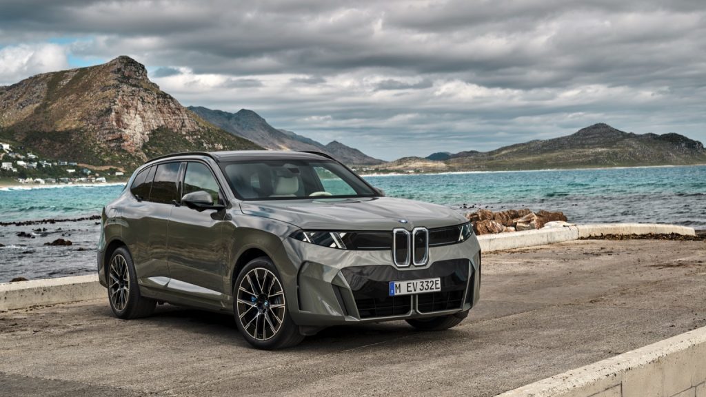 BMW  60 xDrive