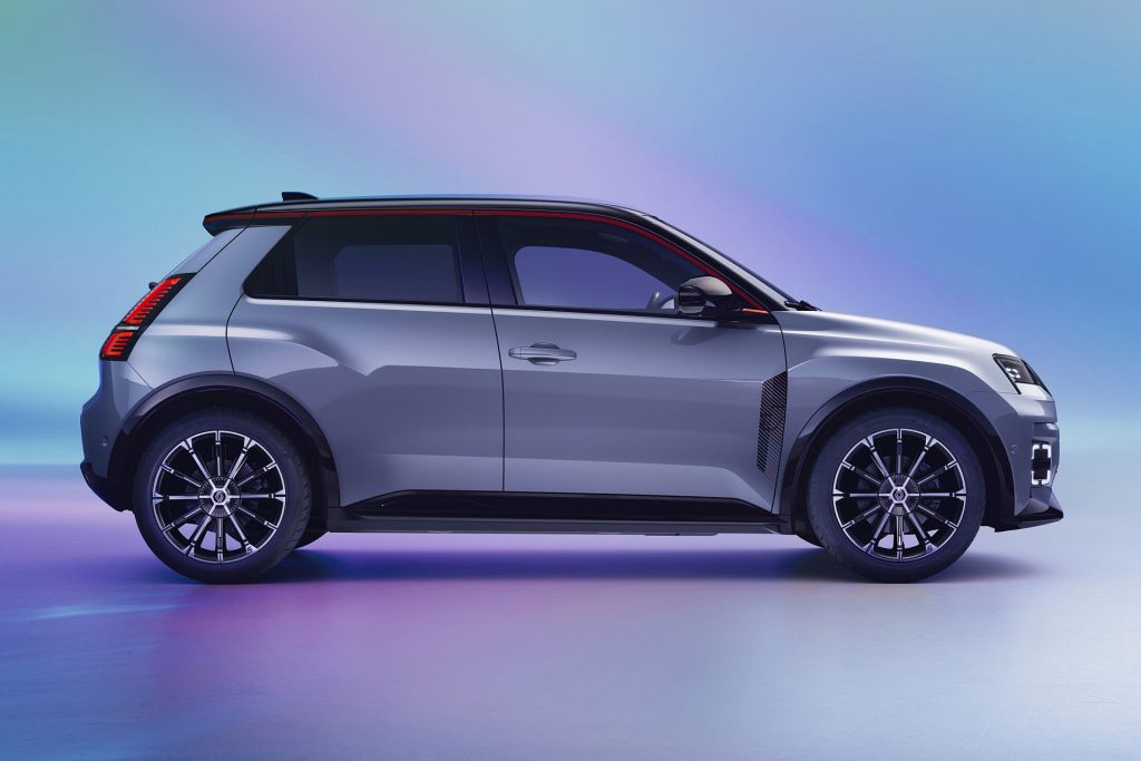 Renault 5 Five blijft € 24.990 en krijgt 110 pk, 36,5 kWh LFP en 80 kW DC-laden. Andere uitvoeringen worden € 800 goedkoper.