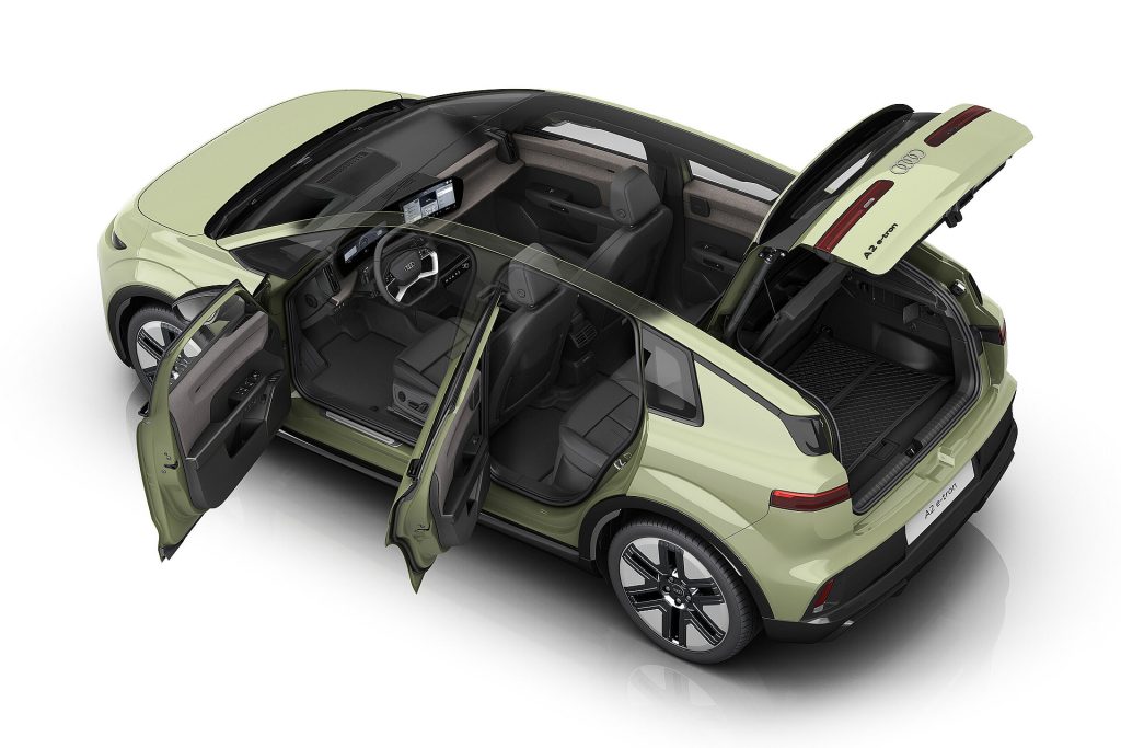 Audi onthult de A2 e-tron als compacte elektrische instapper. De 61-kWh versie is het zuinigst, terwijl de 84-kWh versie het verst rijdt.