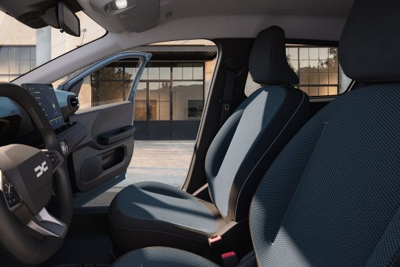 dacia-spring-2e-gen_03 De nieuwe Dacia Spring wordt in Slovenië gebouwd, deelt veel techniek met de Renault Twingo en krijgt in Nederland een vanafprijs onder € 20.000.
