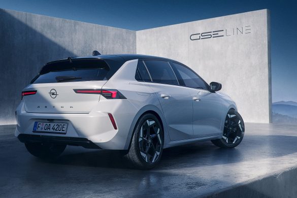 opel-astra-gse-line-2 De Opel Astra krijgt in 2027 een GSE Line voor alle aandrijflijnen. Later volgt een elektrische topversie met 280 pk en sportieve afstelling.