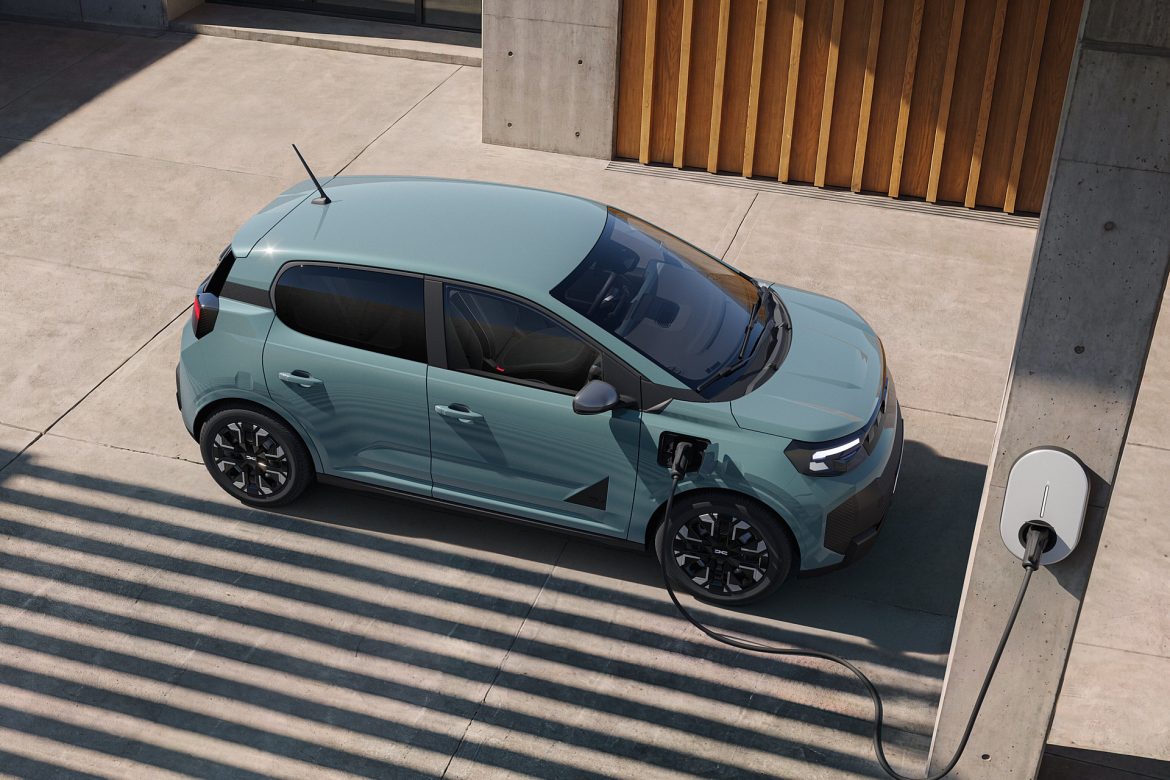 Nieuwe Dacia Spring vanaf € 19.500: groter, ruimer, maar nog steeds een vierzitter