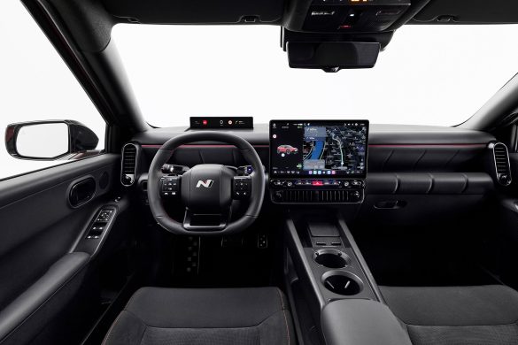 hyundai-ioniq3-ea-4 De Hyundai Ioniq 3 staat nu bij de dealer, beschikbaar voor proefrijden. Door een tijdelijke actie begint de elektrische hatchback in Nederland bij € 27.245.