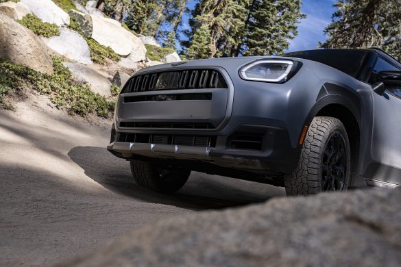 mini-countryman-s-untamed-g4 De Mini Countryman Untamed krijgt terreinbanden en een stoerder uiterlijk. Maar hoeveel avontuurlijker is deze elektrische, stoer ogende Untamed eigenlijk?