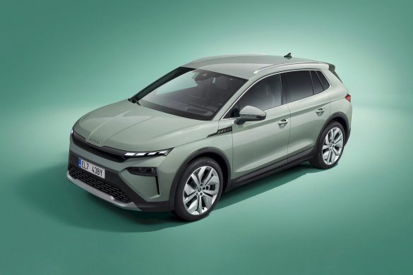 skoda-elroq De Mercedes-Benz CLA is Zakenauto van het Jaar 2027. De Kia EV3 eindigt als tweede in de verkiezing en de Skoda Elroq wordt derde.