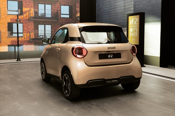 smart-#2-ea-3 De Smart #2 is in Nederland vanaf € 19.990 te bestellen. Wat zijn de verschillen tussen de vier uitvoeringen en waarom is de Pure+ het overwegen waard?