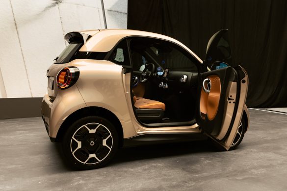 smart-#2-ea-6 De Smart #2 is in Nederland vanaf € 19.990 te bestellen. Wat zijn de verschillen tussen de vier uitvoeringen en waarom is de Pure+ het overwegen waard?